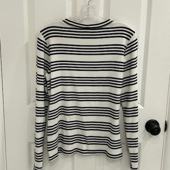 VERONICA BEARD LIZZIE TOP - Picture 5 of 8